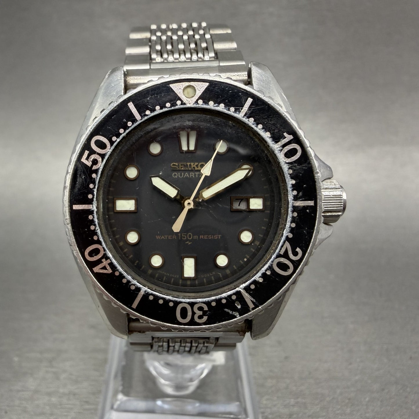 Seiko Diver Watch Women 33mm Black Dial silver Tone Date 26250010 New Battery0