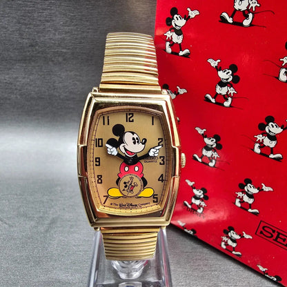 Seiko Mickey Mouse Watch Men 27mm Gold Dial Gold Tone 2K03-5009 New Battery3