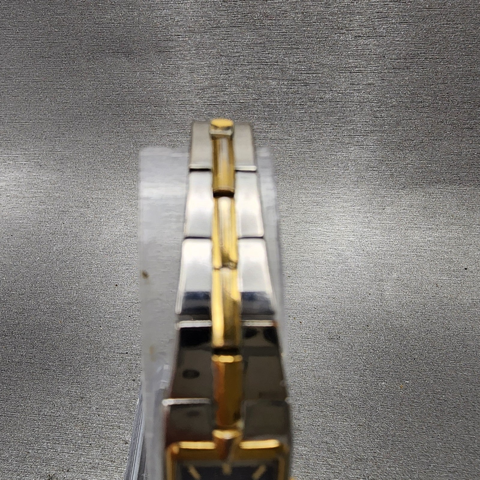 Seiko Tank Watch Women 13mm Blue Dial two Tone Rectangle 2e207479 New Battery4
