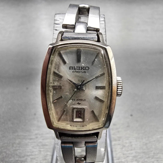 Seiko Chorus Watch Women 18mm Silver Dial Silver Tone Date 2118-3240 Manual Wind0
