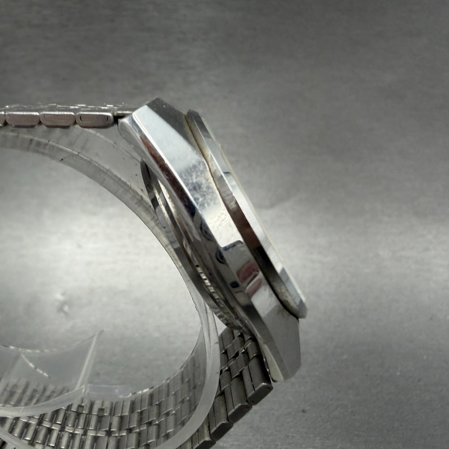 Citizen Crystron Watch Men 35mm Silver Dial Steel Daydate 4-730810 New Battery3