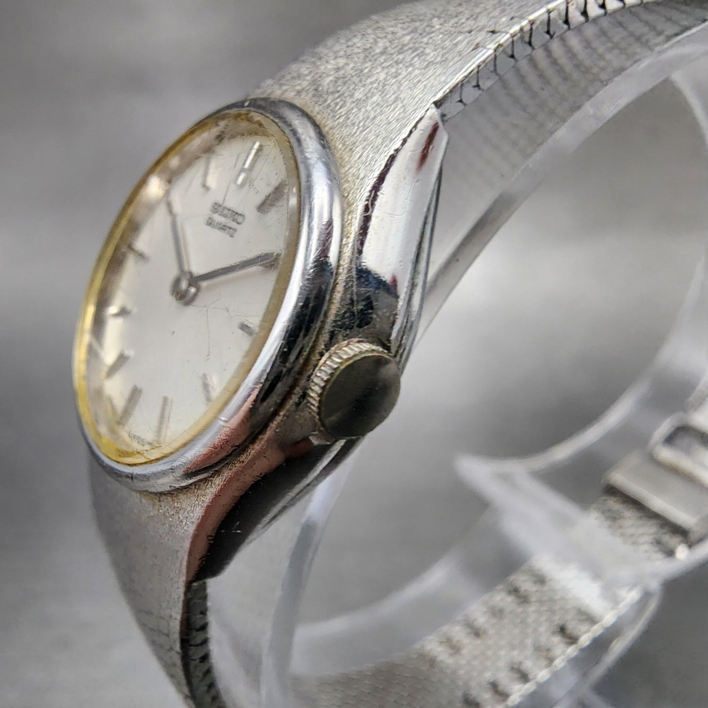 Seiko Watch Women 19mm Silver Dial Silver Tone Round 160079 New Battery2