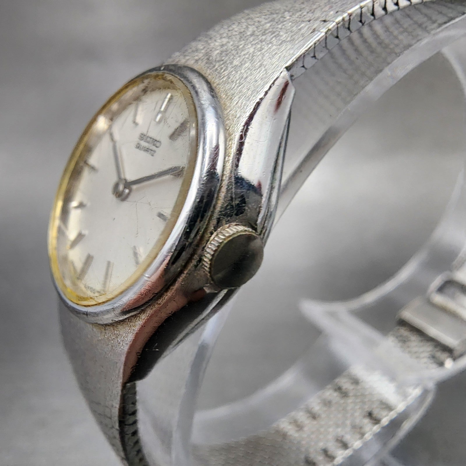 Seiko Watch Women 19mm Silver Dial Silver Tone Round 160079 New Battery2