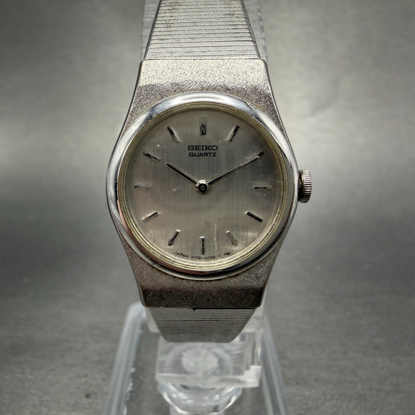 Seiko Watch Women 20mm Silver Dial Silver Tone Round 1400-0039 New Battery VTG0