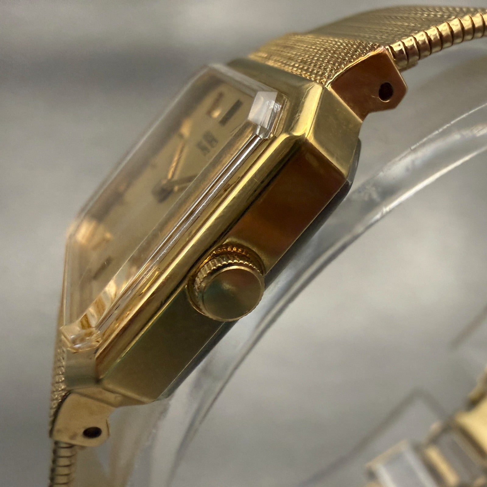 Seiko Watch Women 19mm Gold Dial Gold Tone Octagon 2C20-5850 New Battery1