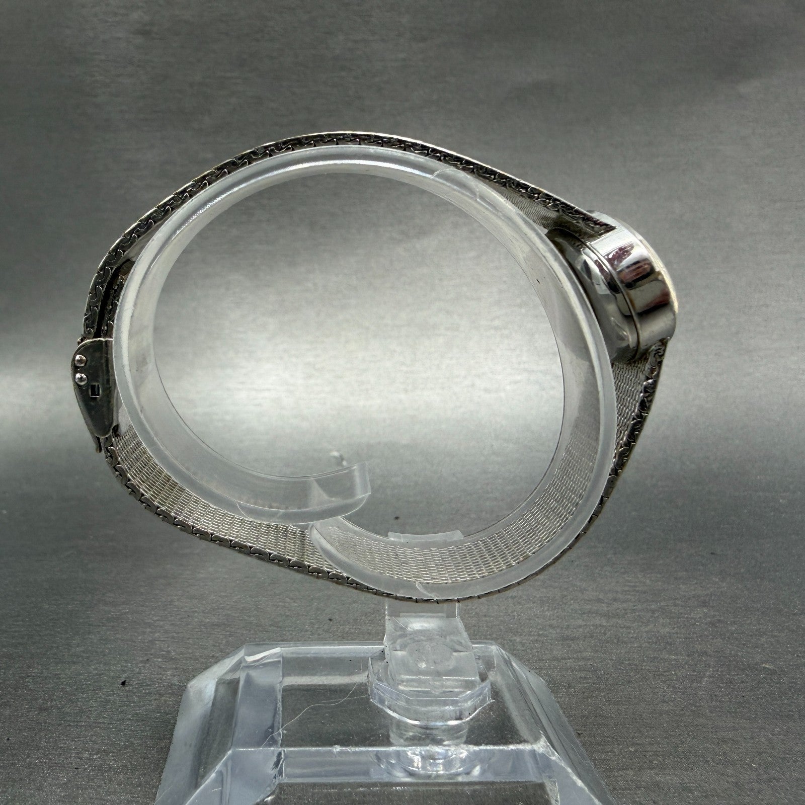 Certina Watch Women 25mm Silver Dial Silver Tone Manaul Wind Oval Runs VTG8