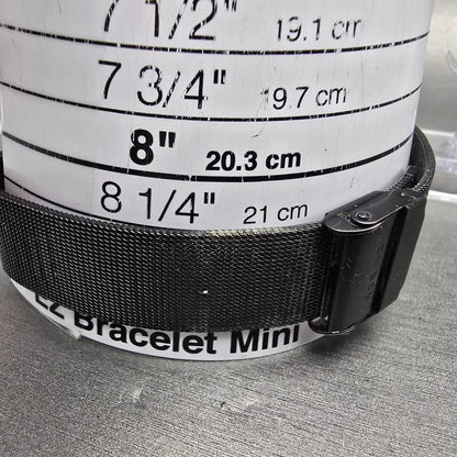 Bering Solar Watch Men 39mm Gray Dial Black Date Round Mesh 14639-122 Works10