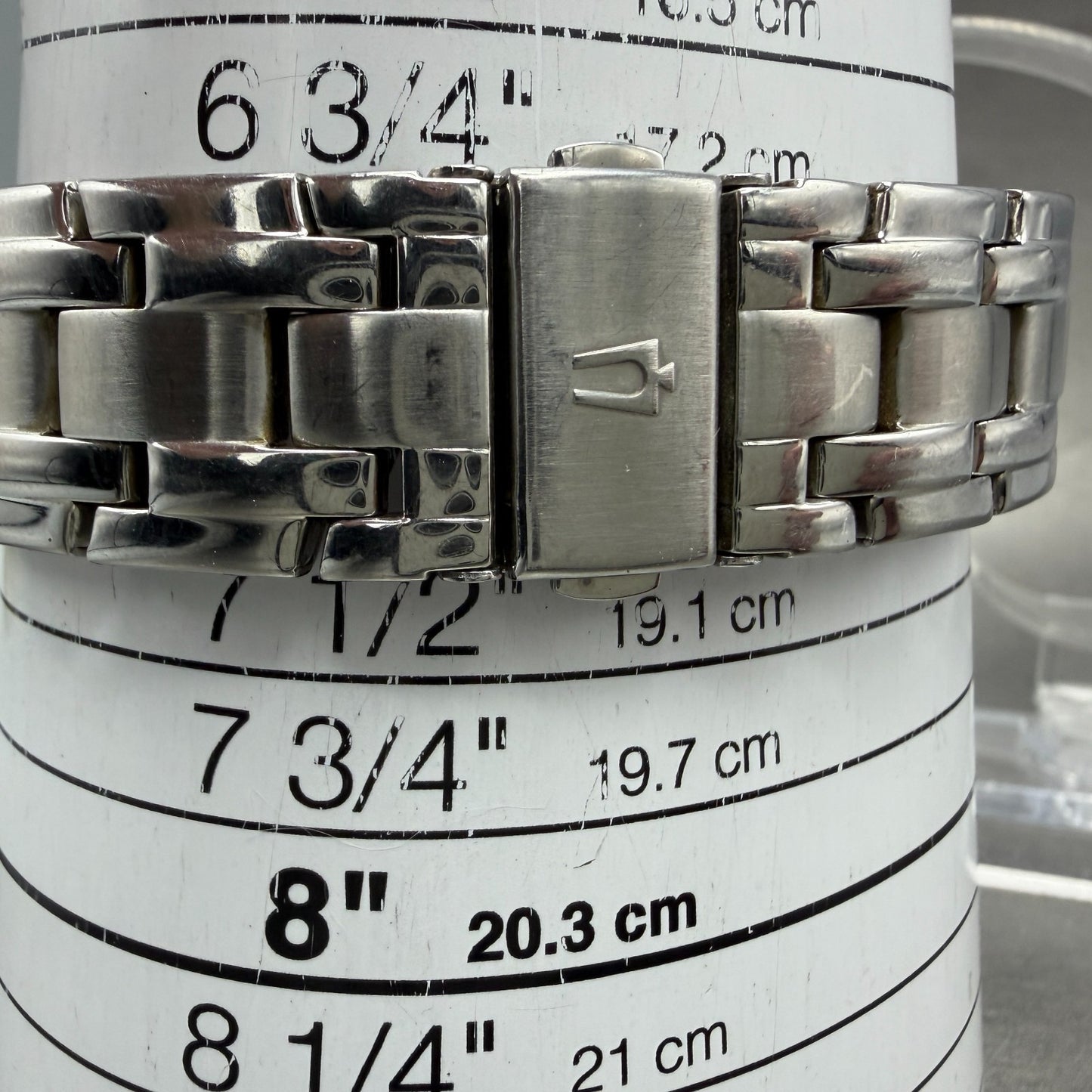 Bulova Watch Men 38mm Silver Dial Silver Tone Round 96A000 New Battery10