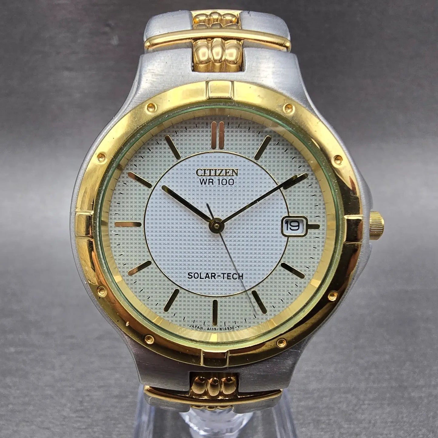 Citizen Eco-Drive Watch Men 37mm White Dial Two Tone Date A119-H08631 Runs0