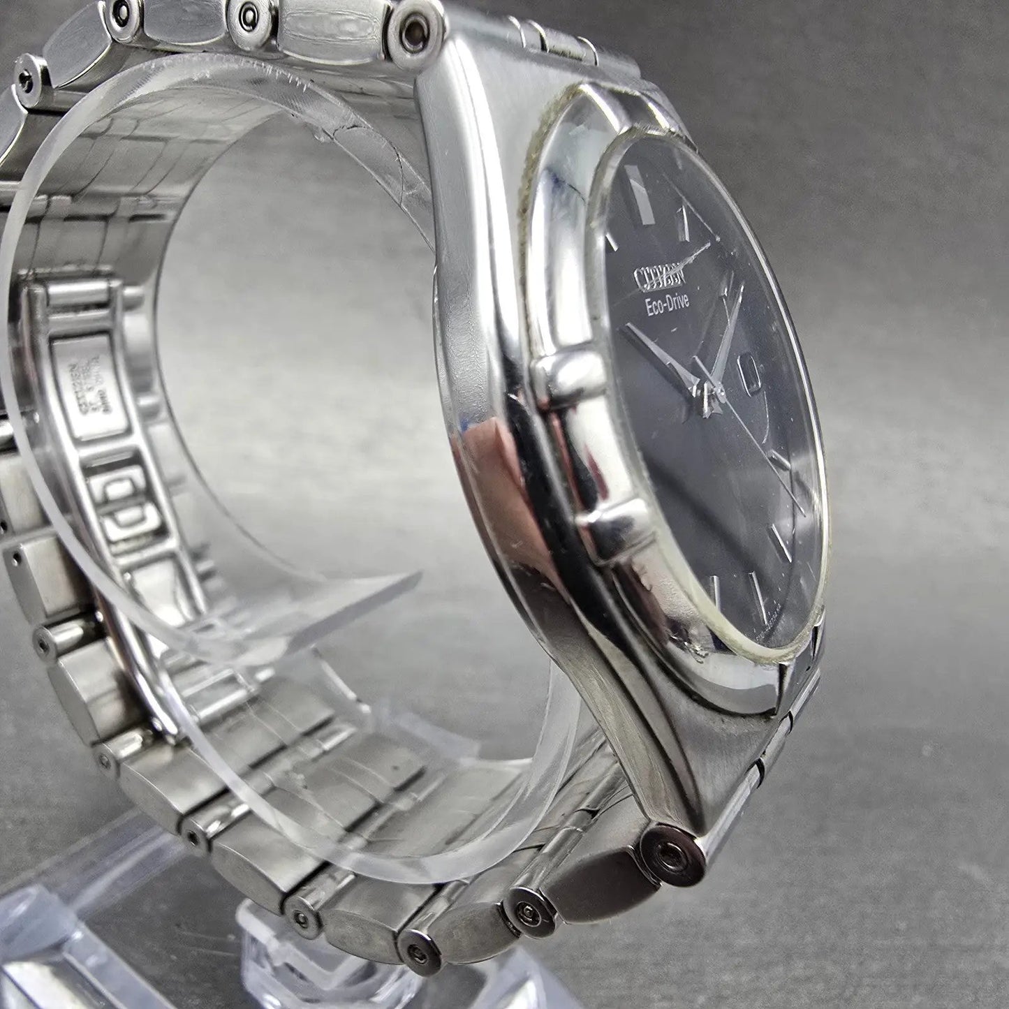 Citizen Eco-Drive Watch Men 36mm Black Dial Silver Date Round E110-H26604 Runs4