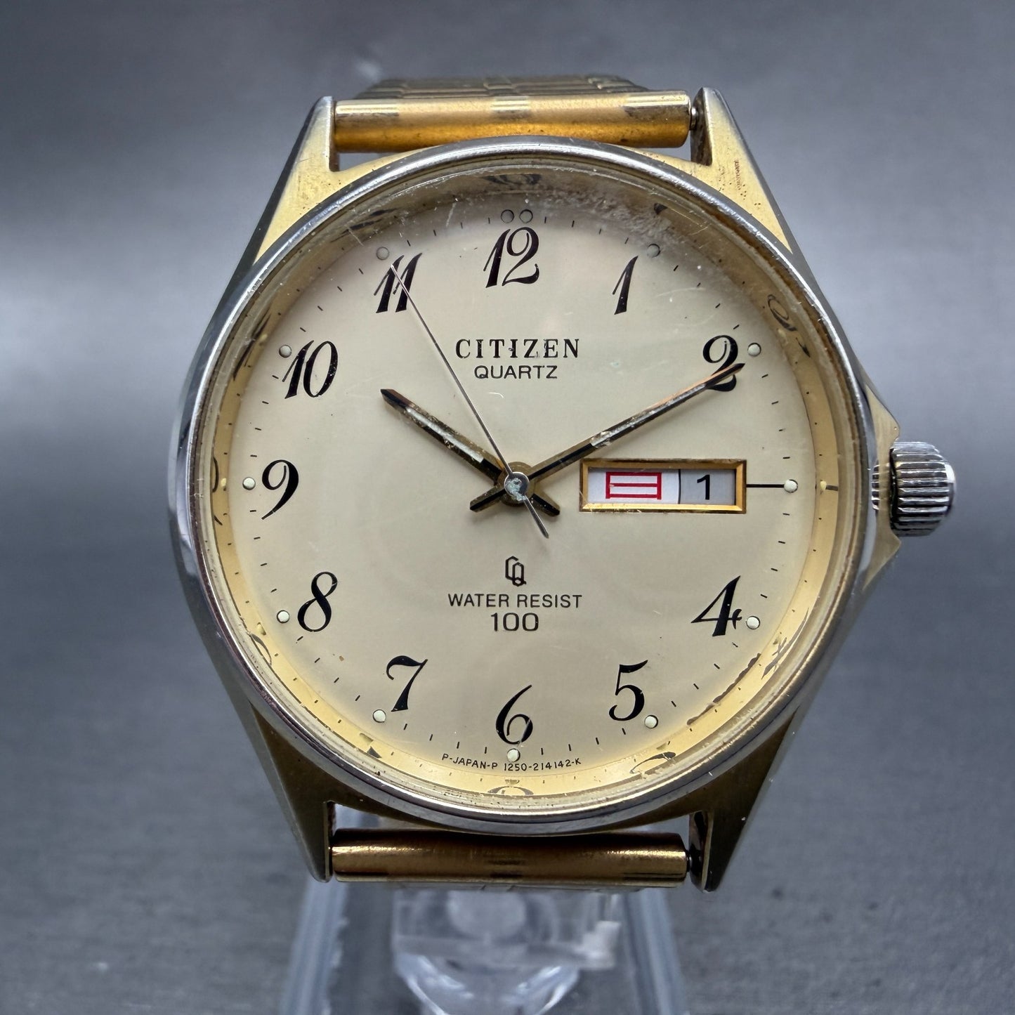Citizen CQ Watch Men 36mm Champagne Dial Gold Tone Daydate 4-212088 PARTS VTG0