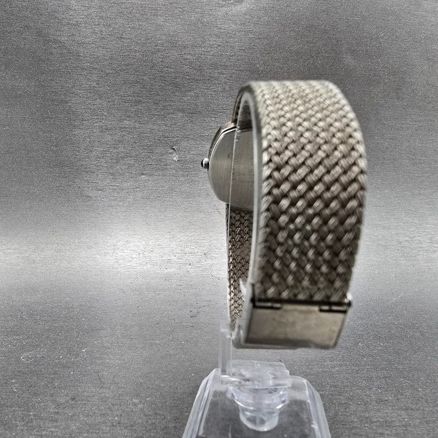 Nivada Watch Men 30mm Gray Dial Silver Tone Rectangle Mesh Band New Battery8