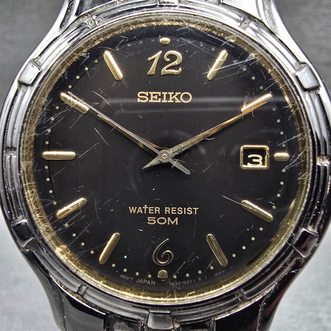 Seiko Watch Men 36mm Black Dial Two Tone Date Round 7N32-0169 New Battery1