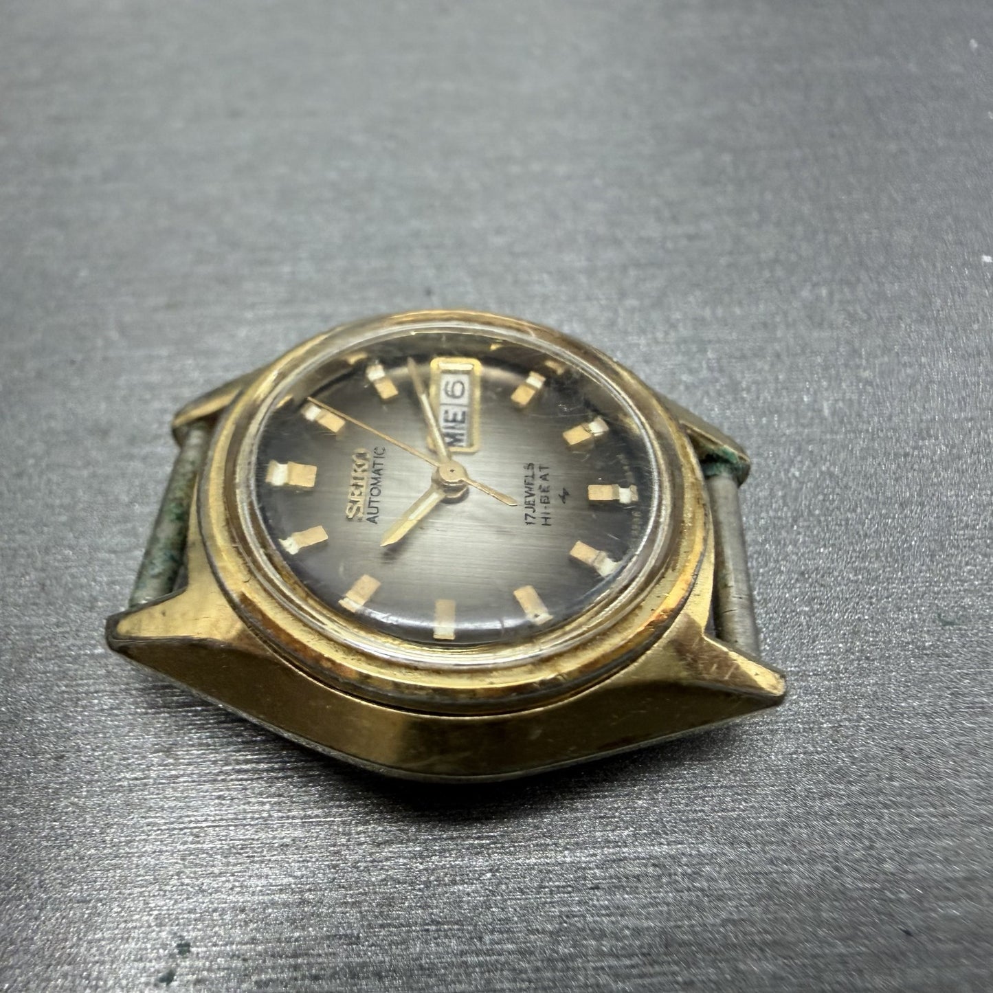 Seiko Automatic Watch Women 25mm Brown Dial Gold Tone Daydate 22060119 PARTS4