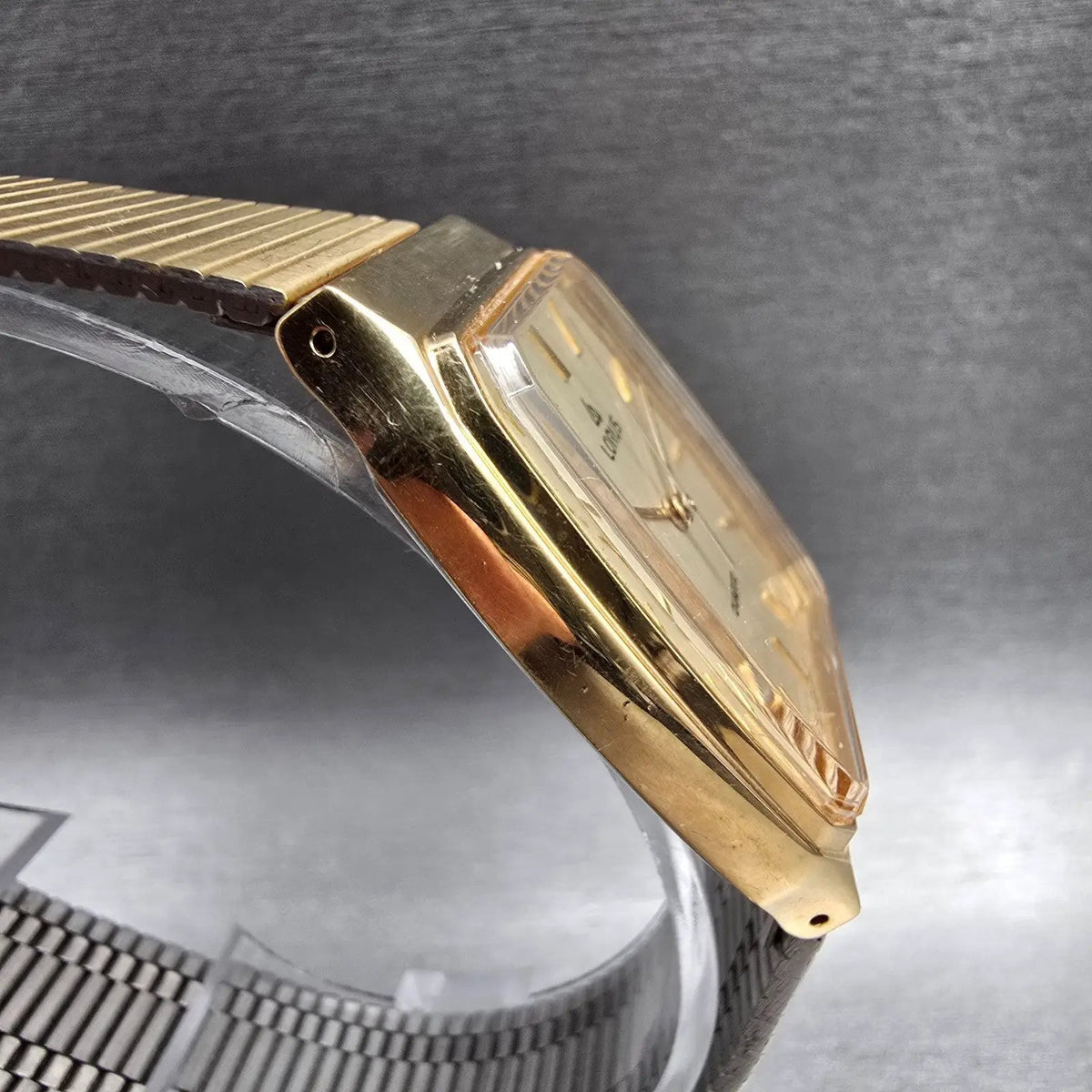 Seiko Lorus Watch Men 29mm Champagne Dial Gold Tone Rectangle Y131-5030 New Batt3