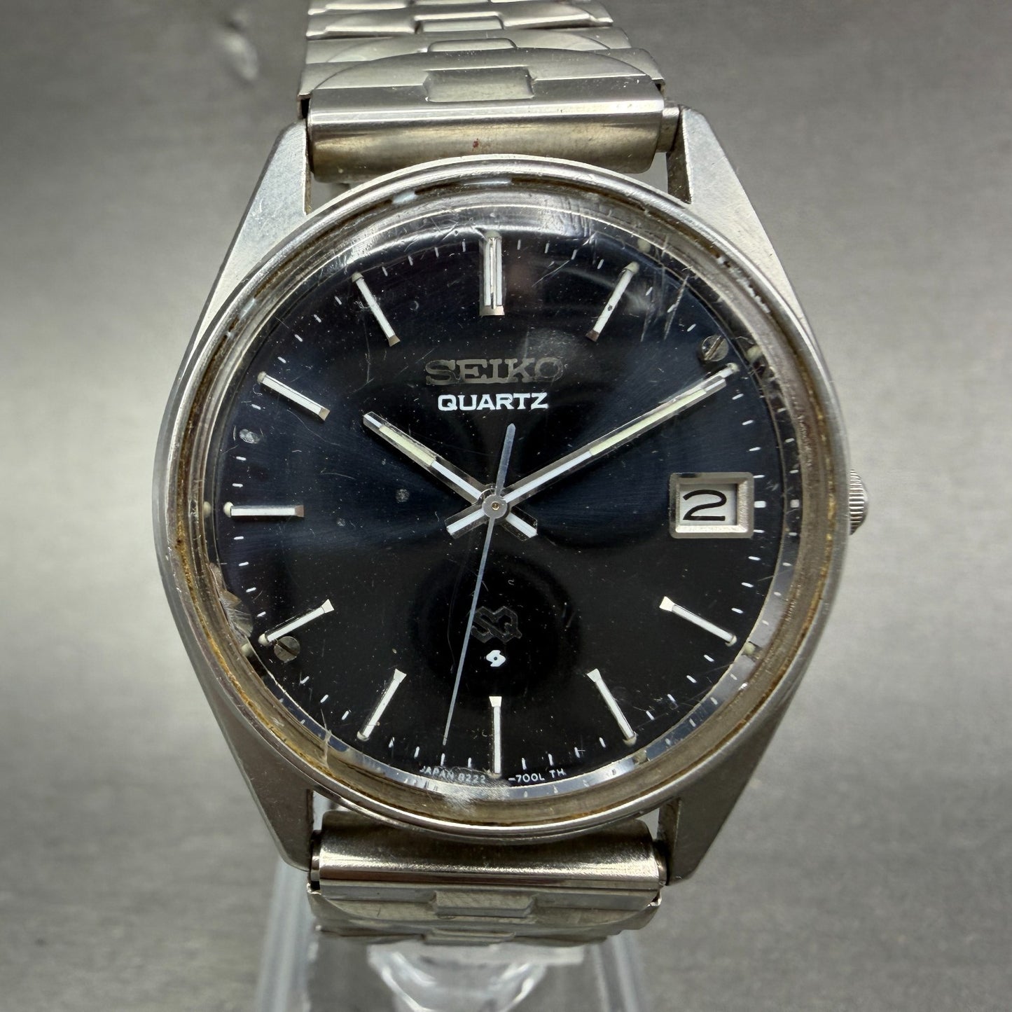 Seiko SQ Watch Men 34mm Blue Dial Silver Tone Date 8222-7009 New Battery READ!!!0