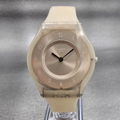 Swatch Skin IVORY SOFTNESS Watch Women Ivory Dial Ivory Tone SFF119 New Battery0