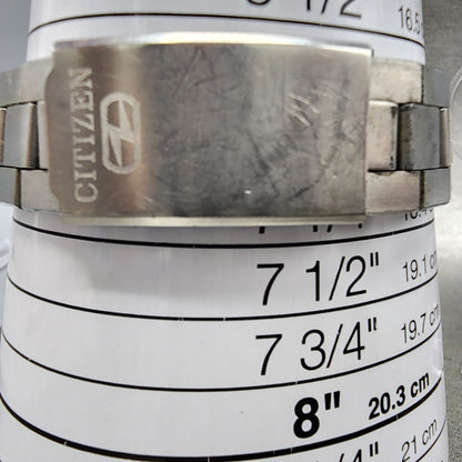 Seiko Lord Matic Watch Men 36mm Green Dial Silver Tone Daydate 5606-7310 Runs