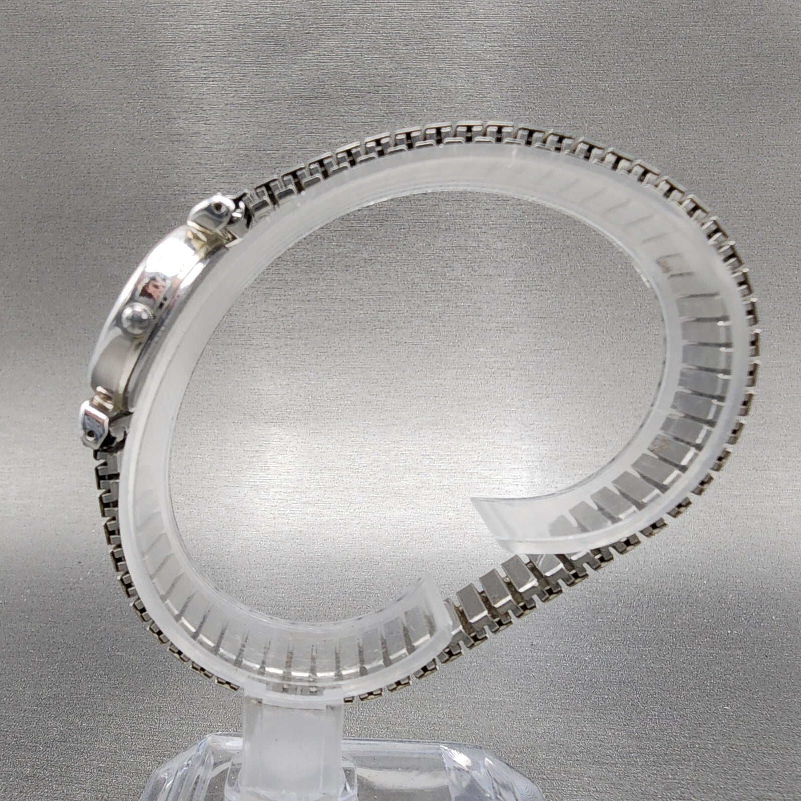 Seiko Watch Women 27mm White Dial Silver Tone Round 4N210052 New Battery6