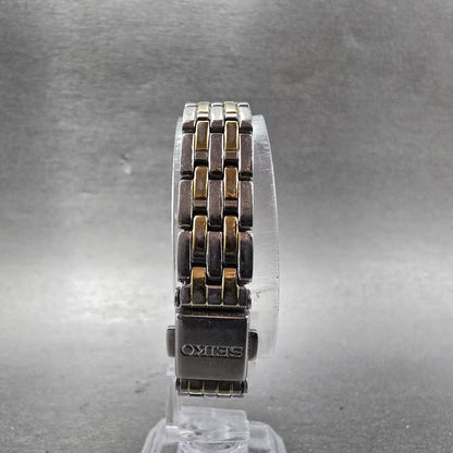 Seiko Solar Tank Watch Women 15mm White Dial Two Tone Rectangle V116-0AA0 WorksL7