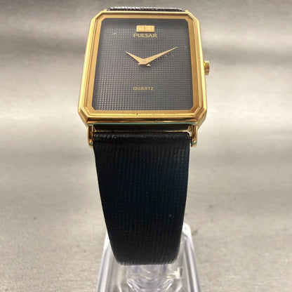 Seiko Pulsar Watch Men 25mm Black Dial Gold Tone Rectangle V800-5000 New Battery5