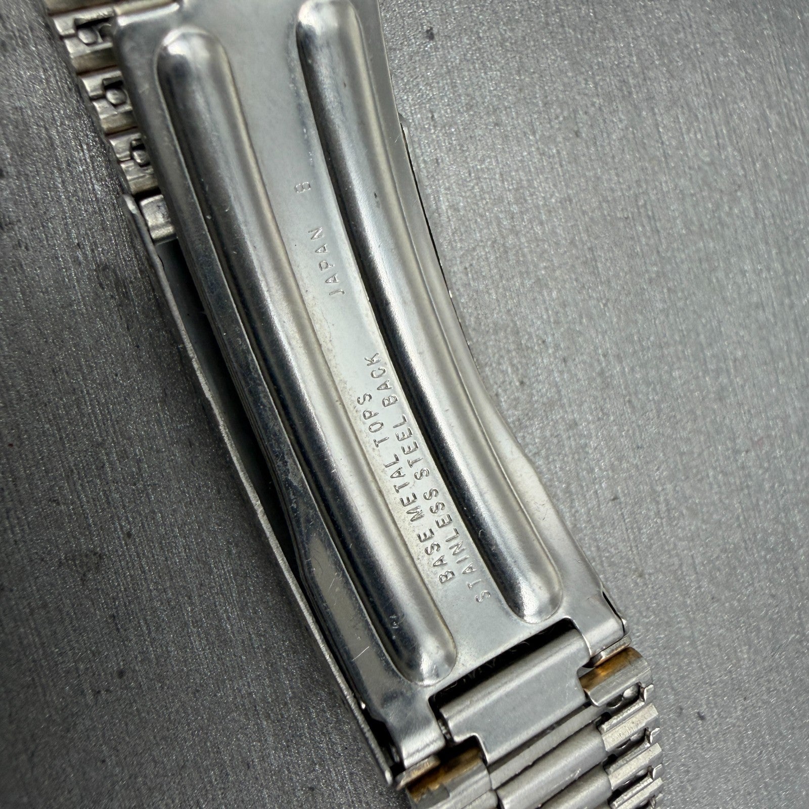 Seiko SQ Bracelet 18mm Stainless Steel Gold Tone Tri Folding Clasp Vintage Japan11