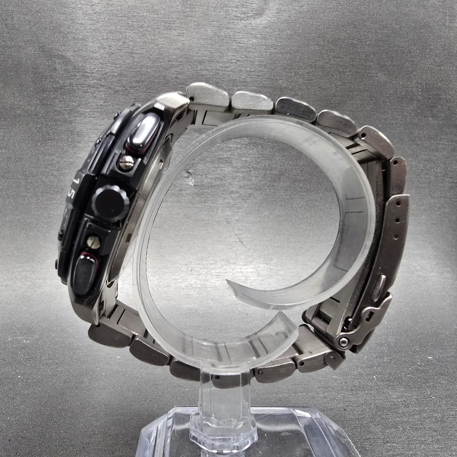 Citizen Eco-Drive Chronograph Watch Men 49mm Black Dial Titanium Date E812 Works6