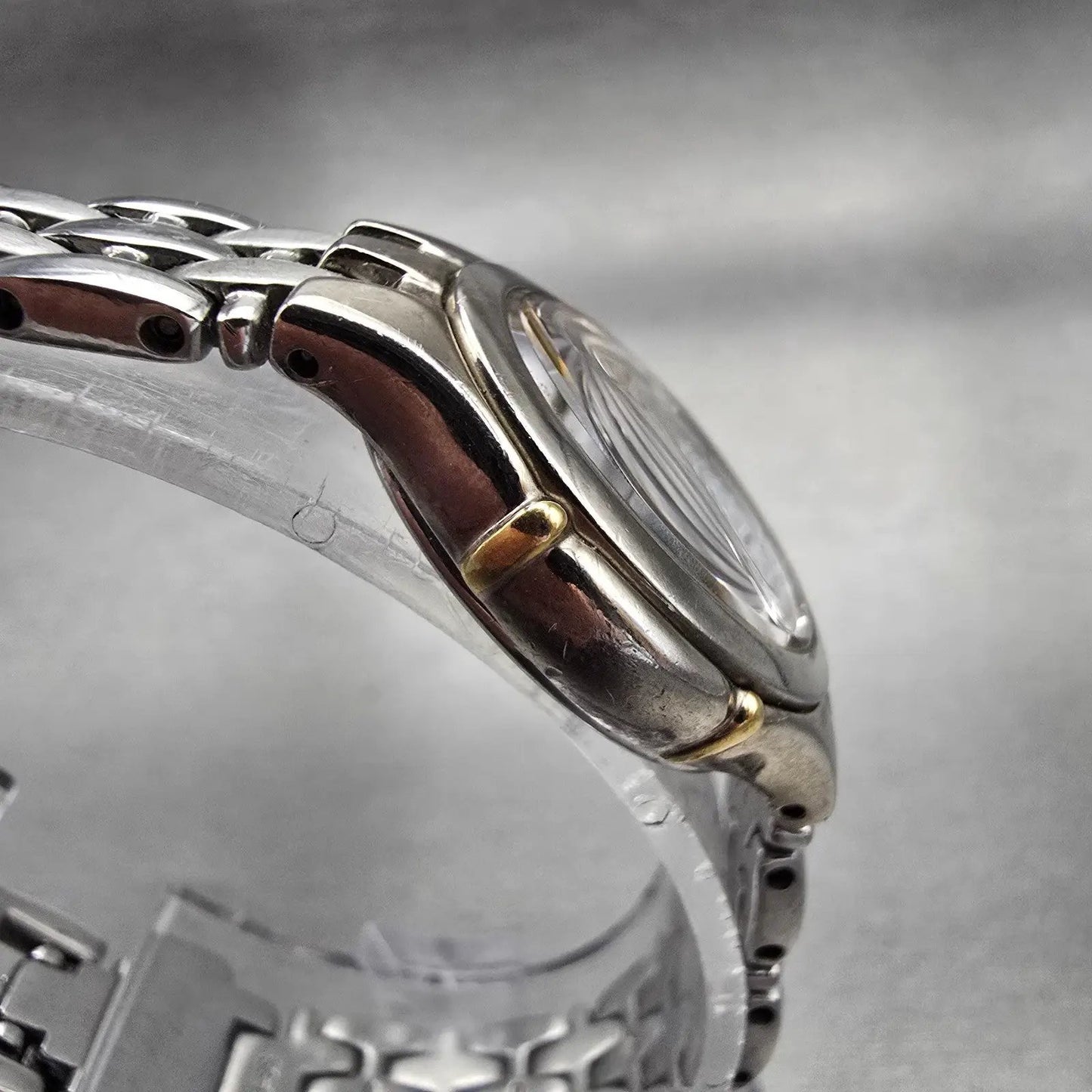 Seiko Exceline Solar Watch Women 22mm MOP Dial Silver Tone Oval V110-5A40 Works3