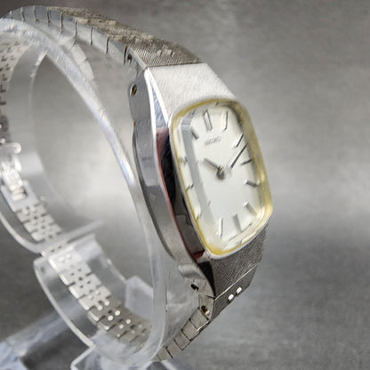 Seiko Watch Women 17mm Silver Dial Silver Tone Rectangle Manual Wind Runs  NOS4