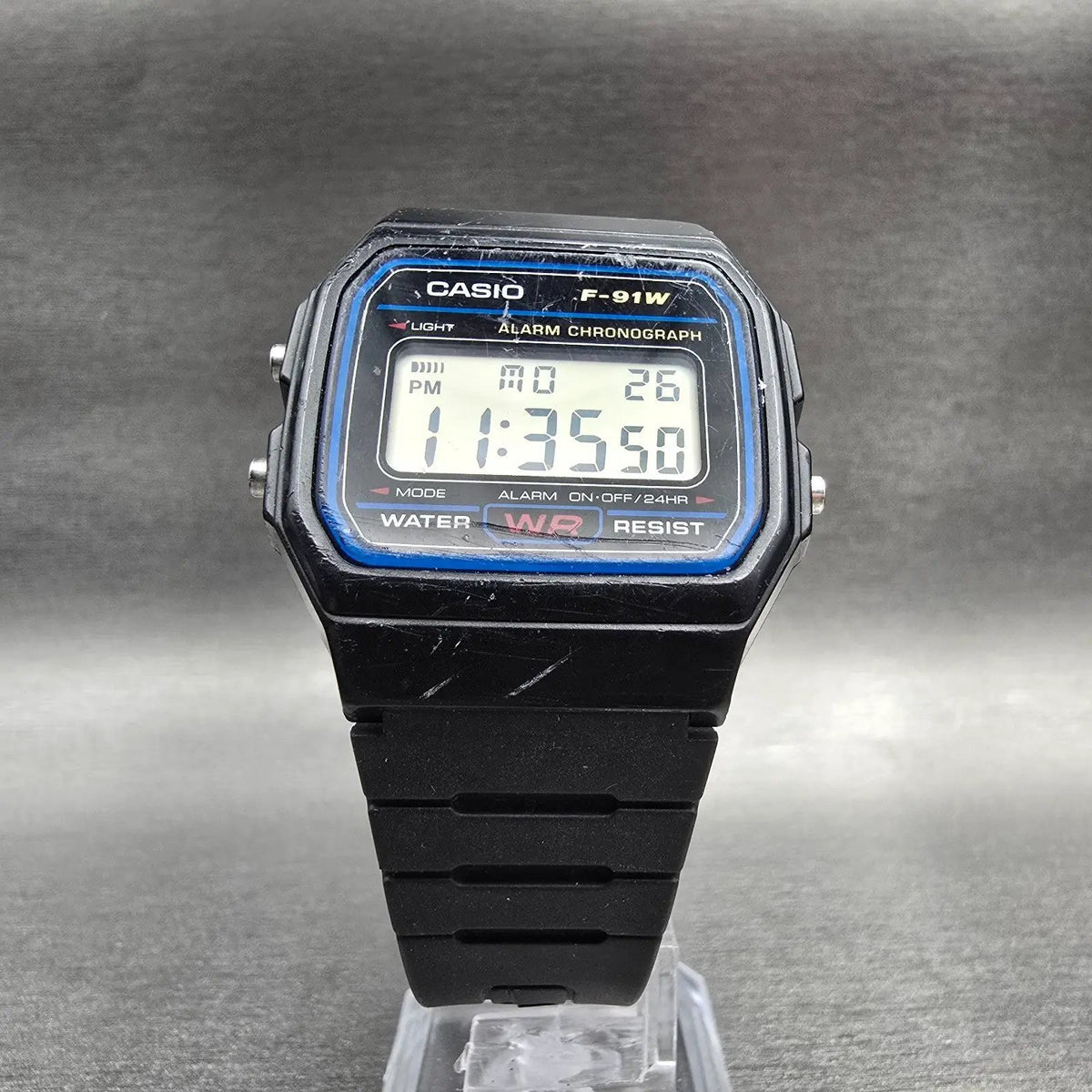 Casio F-91W Digital Watch Men Black Dial Black Tone Chrono Alarm New Battery5