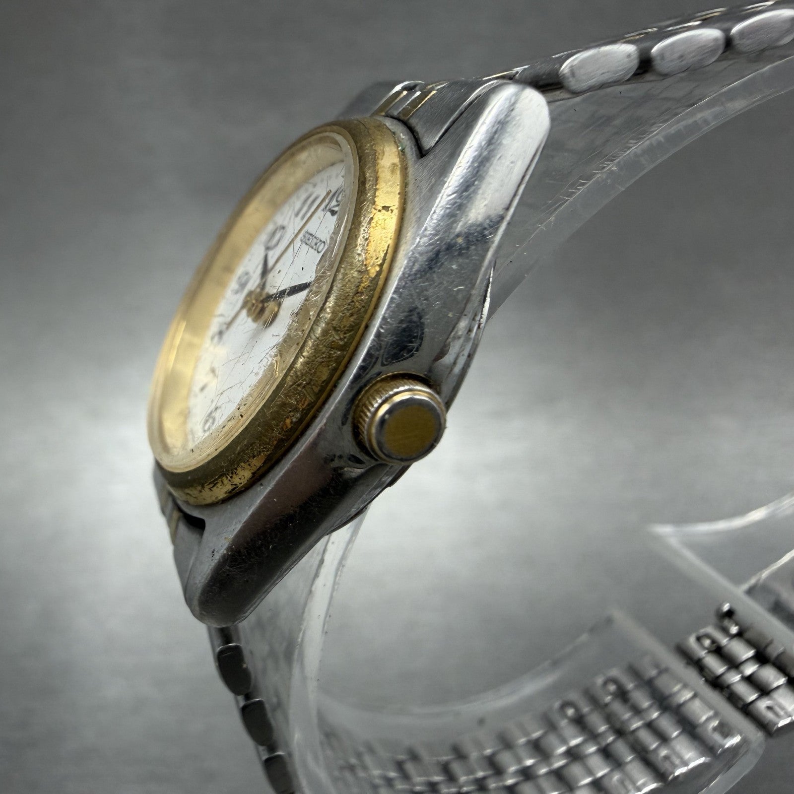Seiko Watch Women 25mm White Dial Two Tone Daydate 7n830011 Round New BatteryBA2