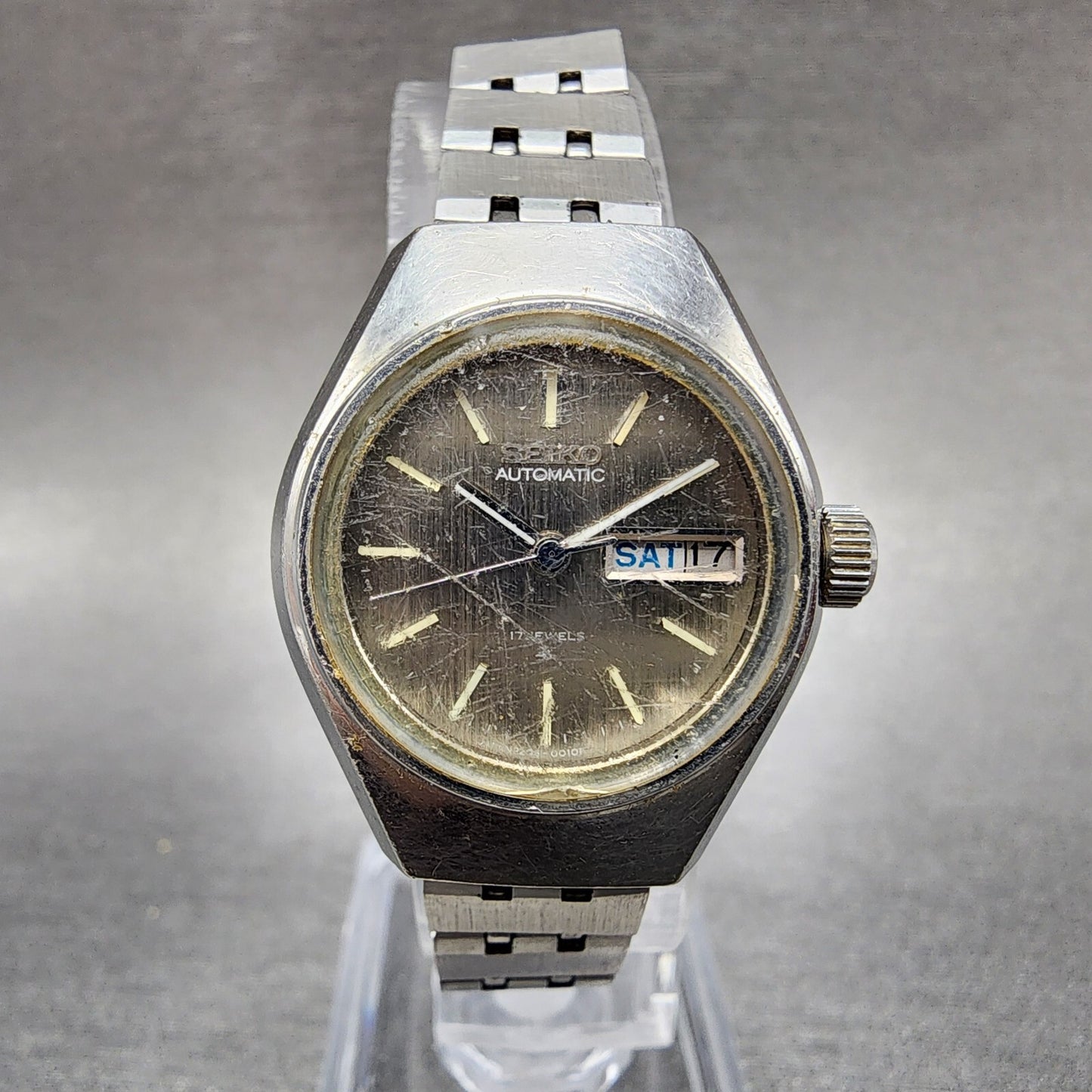 Seiko Automatic Watch Women 25mm Silver Dial Steel Daydate Round 22060040 READ0