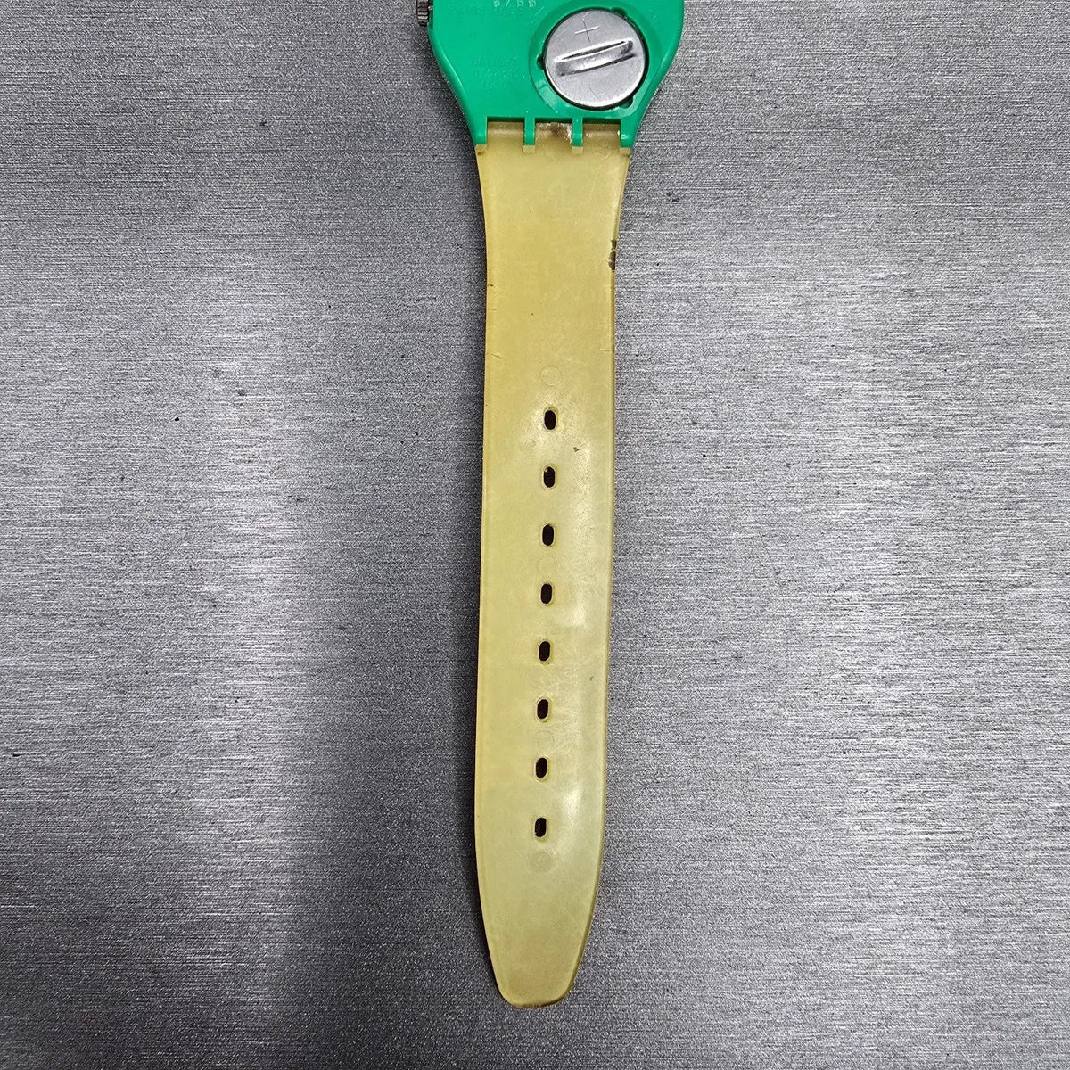 Swatch Cappuccino Watch Men 34mm White Dial Green Case Round GG121 New Battery10