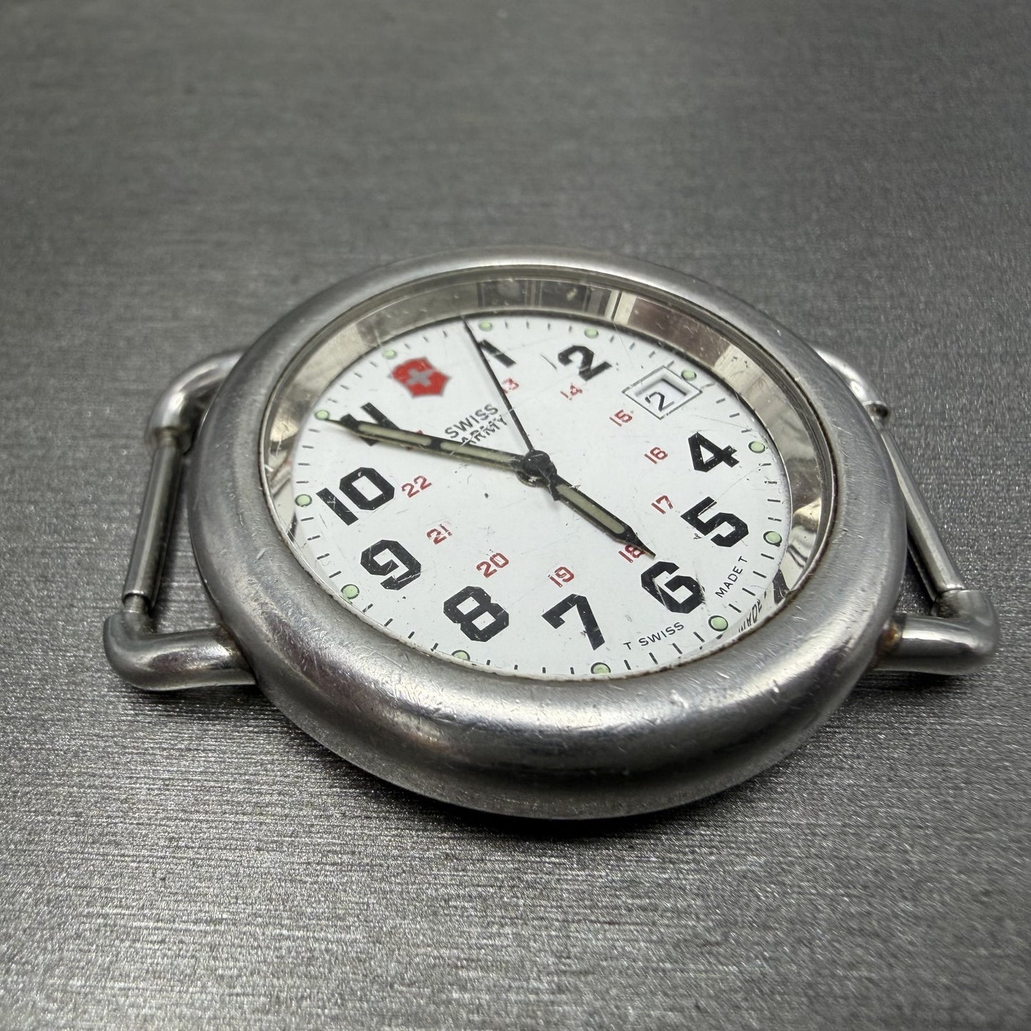 Victorinox Swiss Army Calvary Watch Men 37mm White Dial Steel NO CASEBACK PARTS4