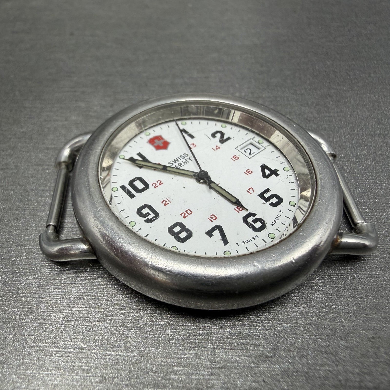 Victorinox Swiss Army Calvary Watch Men 37mm White Dial Steel NO CASEBACK PARTS4