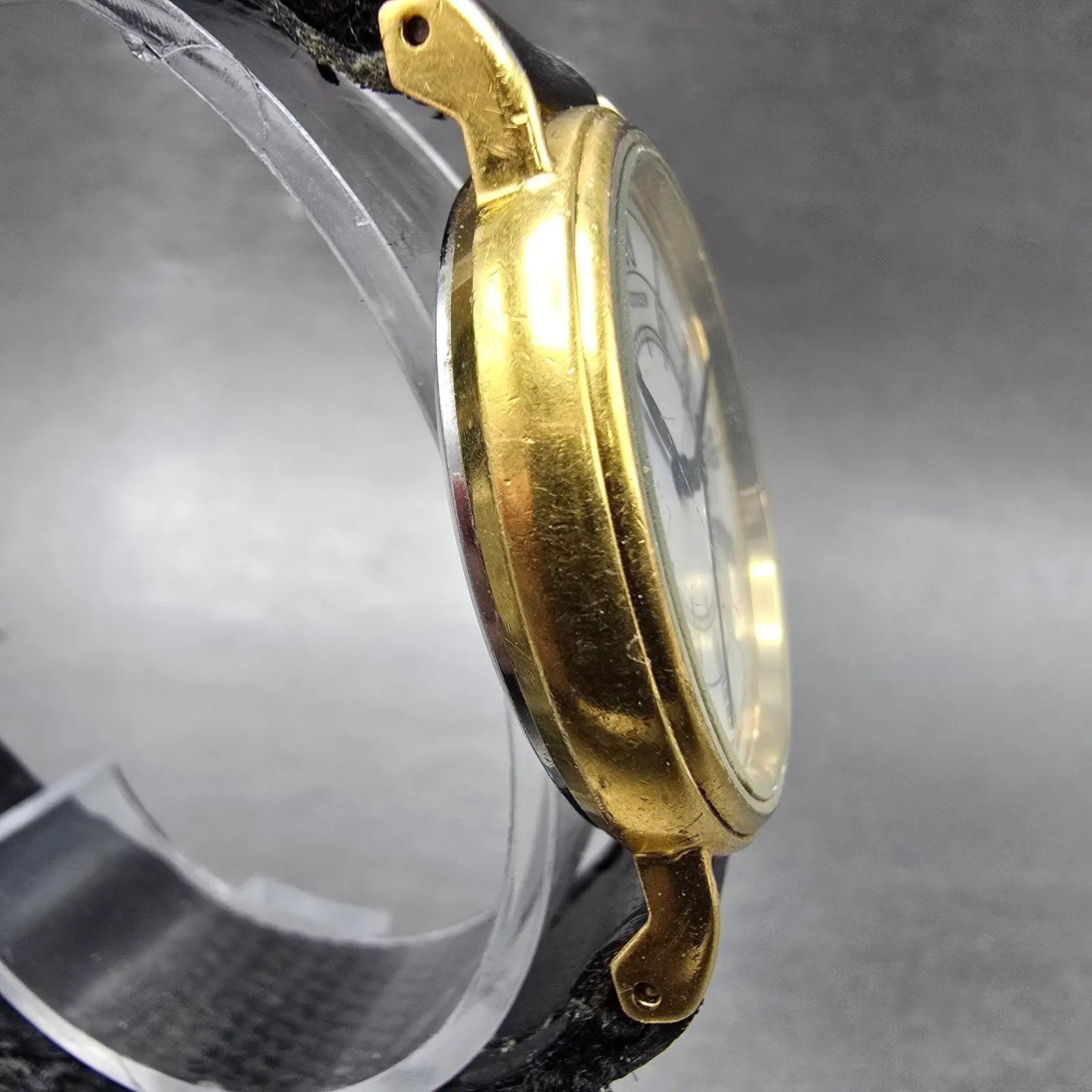 Citizen Watch Men 32mm White Dial Gold Tone Round 6030-S04565 New Battery VTG3