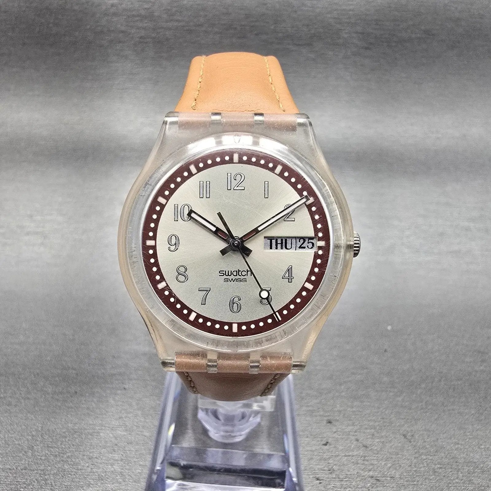 Swatch Croissant Chaud Watch Men 34mm Champagne Dial Daydate GE700 New Battery1