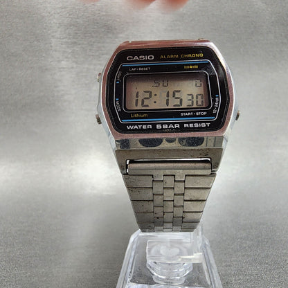 Casio W31 Watch Men 33mm LCD Silver Tone Alarm Chrono New Battery Vintage5