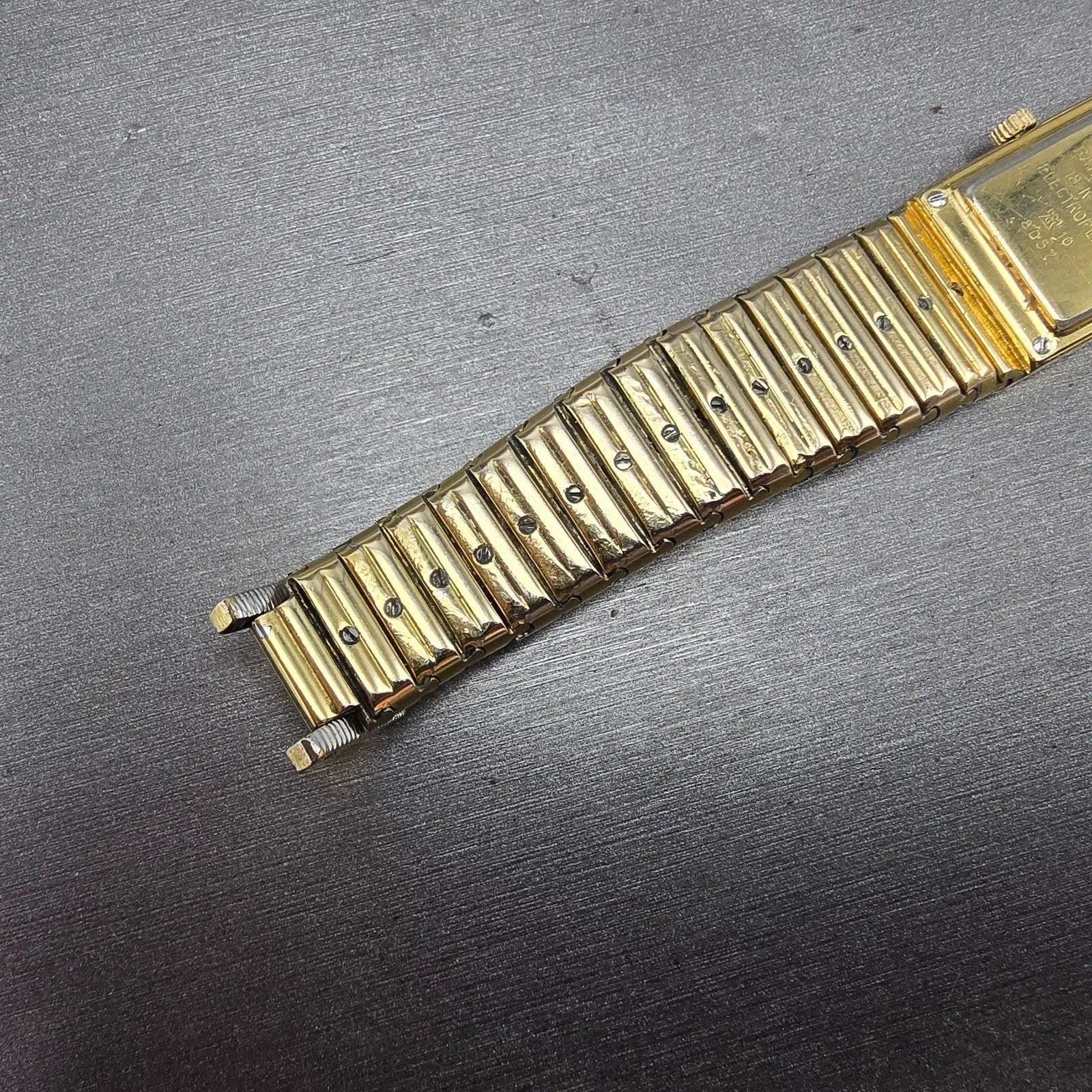 Raymond Weil Tank Watch Women 18mm Gold Dial Two Tone Gold Plated 8057 New Batt14
