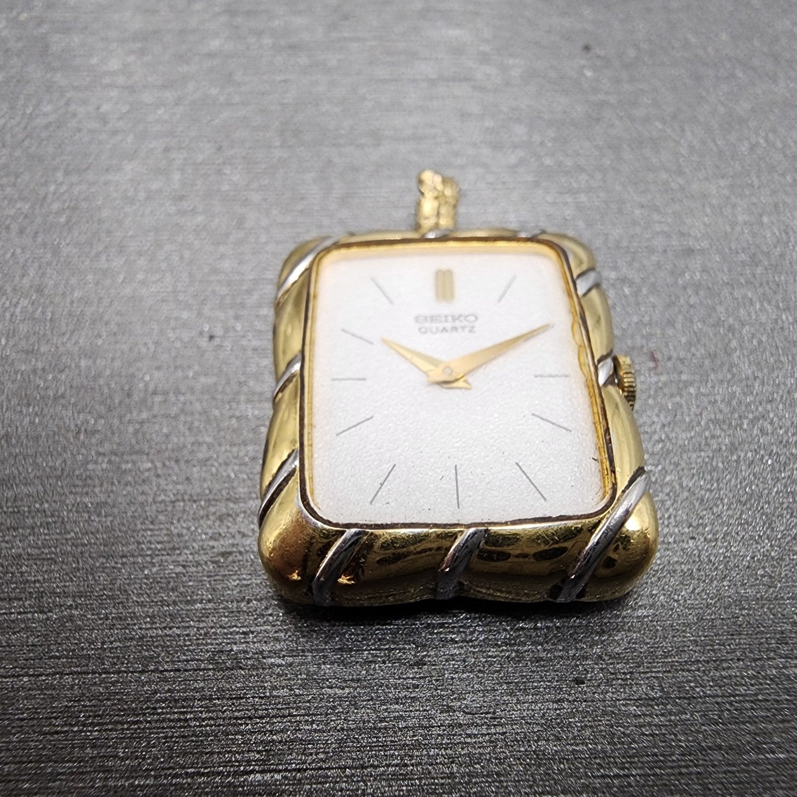 Seiko Pendent Watch Women 18mm Silver Dial Two Tone 2c205470 New Battery READ!!2