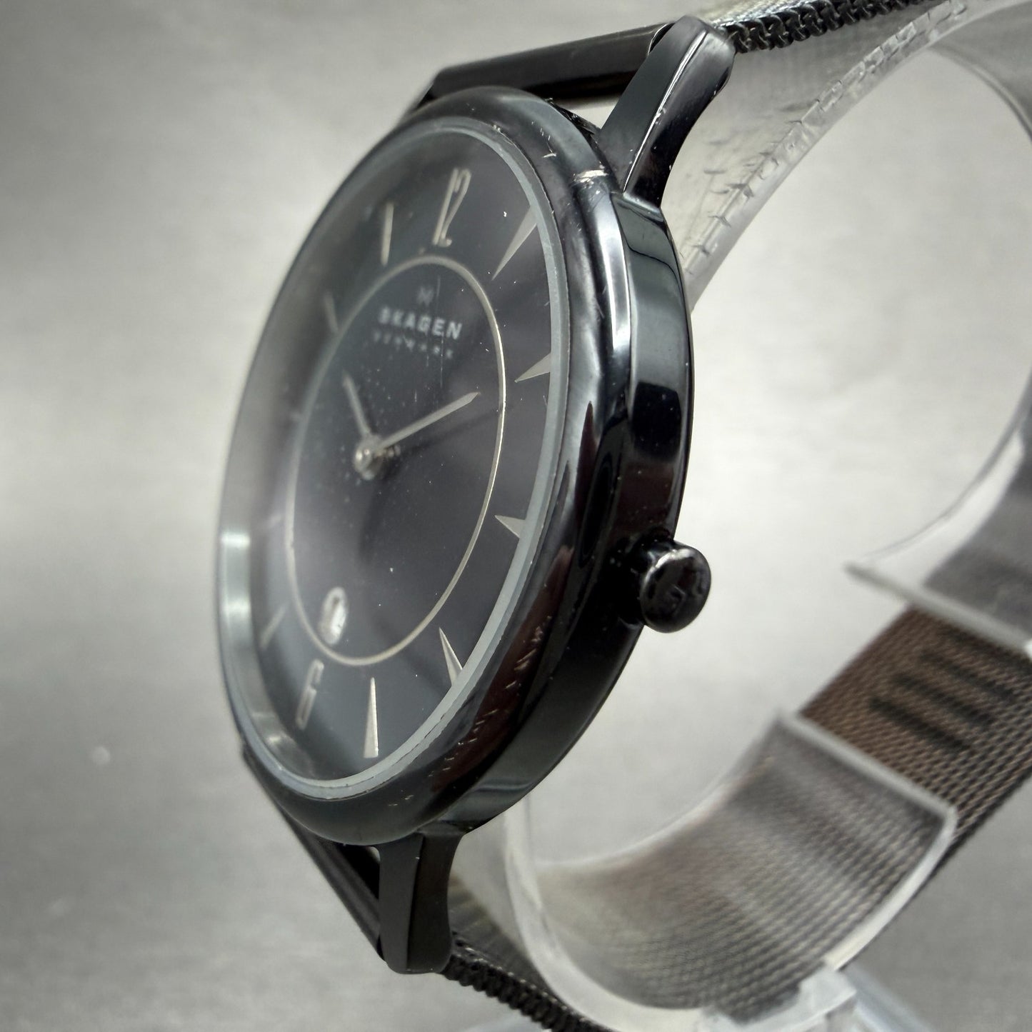 Skagen Watch Unisex 34mm Black Dial Black Tone Date Round 170LTMB1 New Battery2