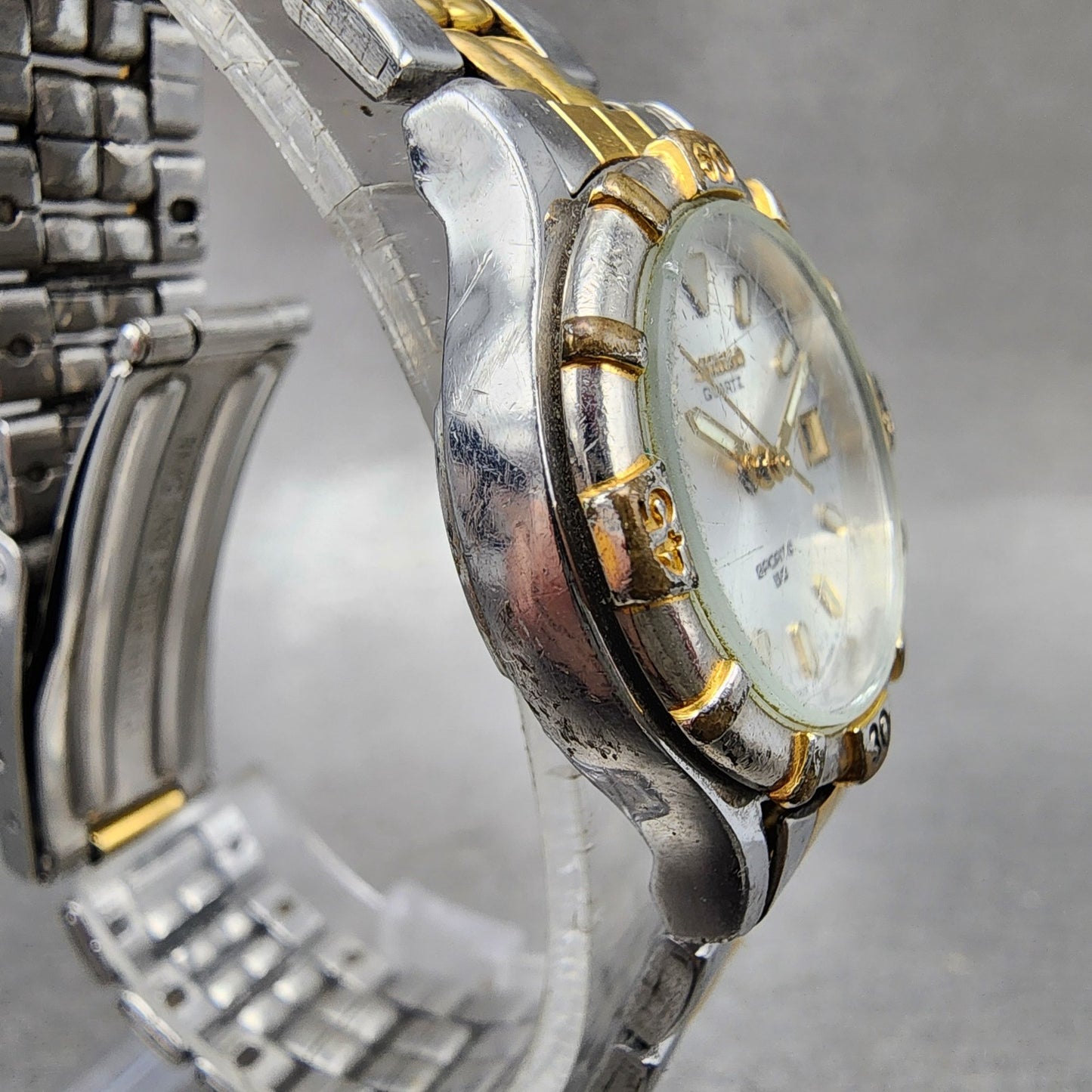 Seiko Sports 50 Watch Women 25mm Silver Dial Two ToneRound 7N820261 New Battery3