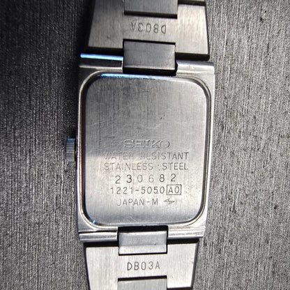 Seiko Tank Watch Women 19mm Gray Dial Silver Tone Rectangle 1221-5050 New Batt10