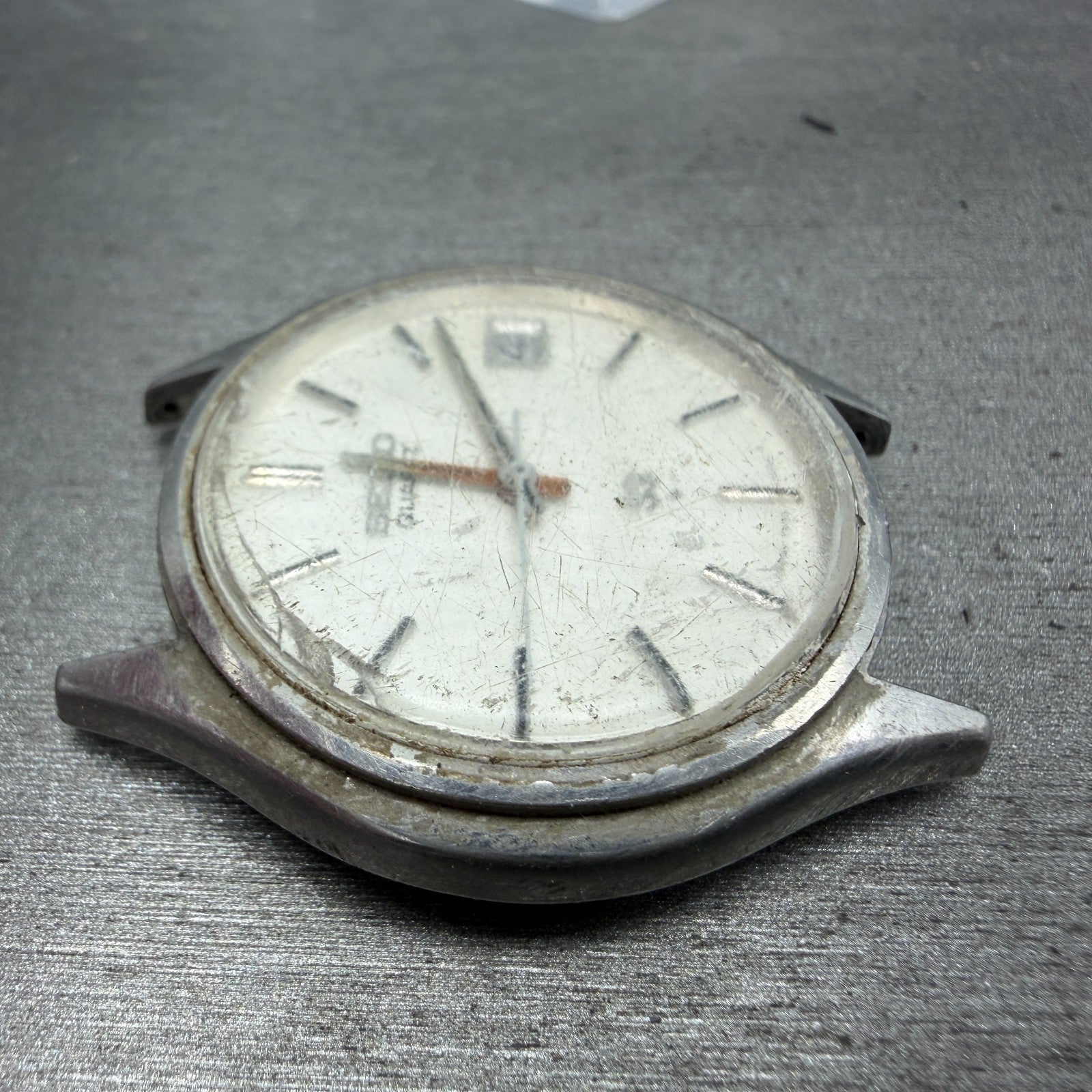 Seiko SQ Watch Men 37mm White Dial Silver Tone Date Round 7545-7009 PARTS4