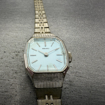 Seiko Watch Women 24mm Blue Dial Silver Tone READ!!! Manual 11-4899 Runs Vintage2