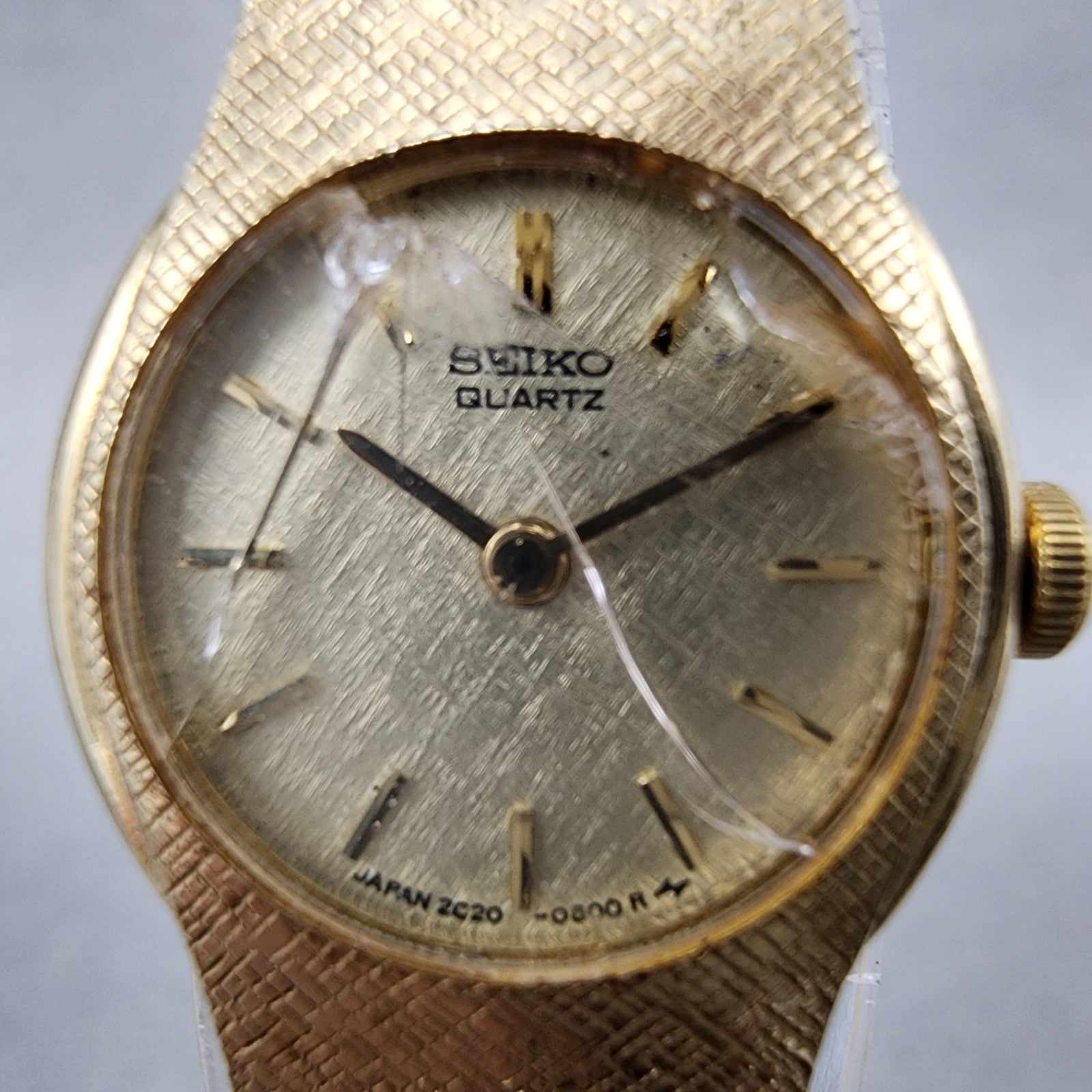 Seiko Watch Women 17mm Champange Dial Gold Tone Round 2C200149 New Battery1