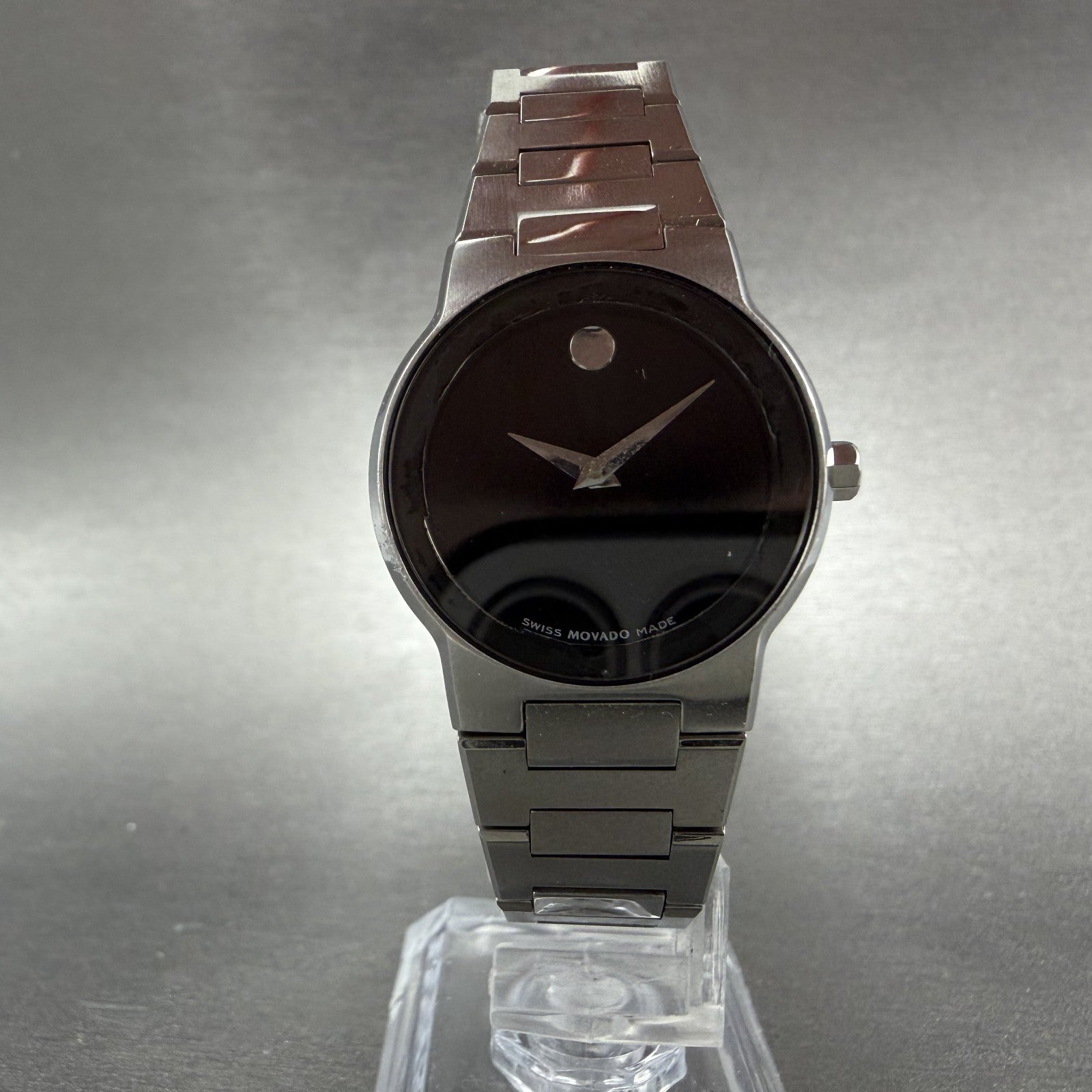Movado Safiro Watch Women 26mm Black Dial Steel Round 0605806 New Battery ABCD5