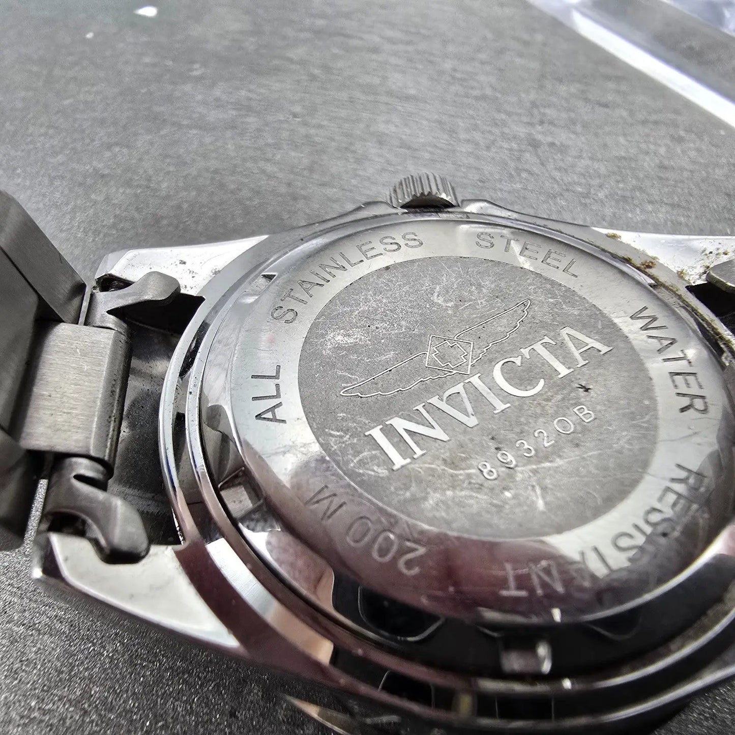 Invicta Pro Diver Watch Men 38mm Black Dial Silver Tone Date Round 8932OB NewBat9