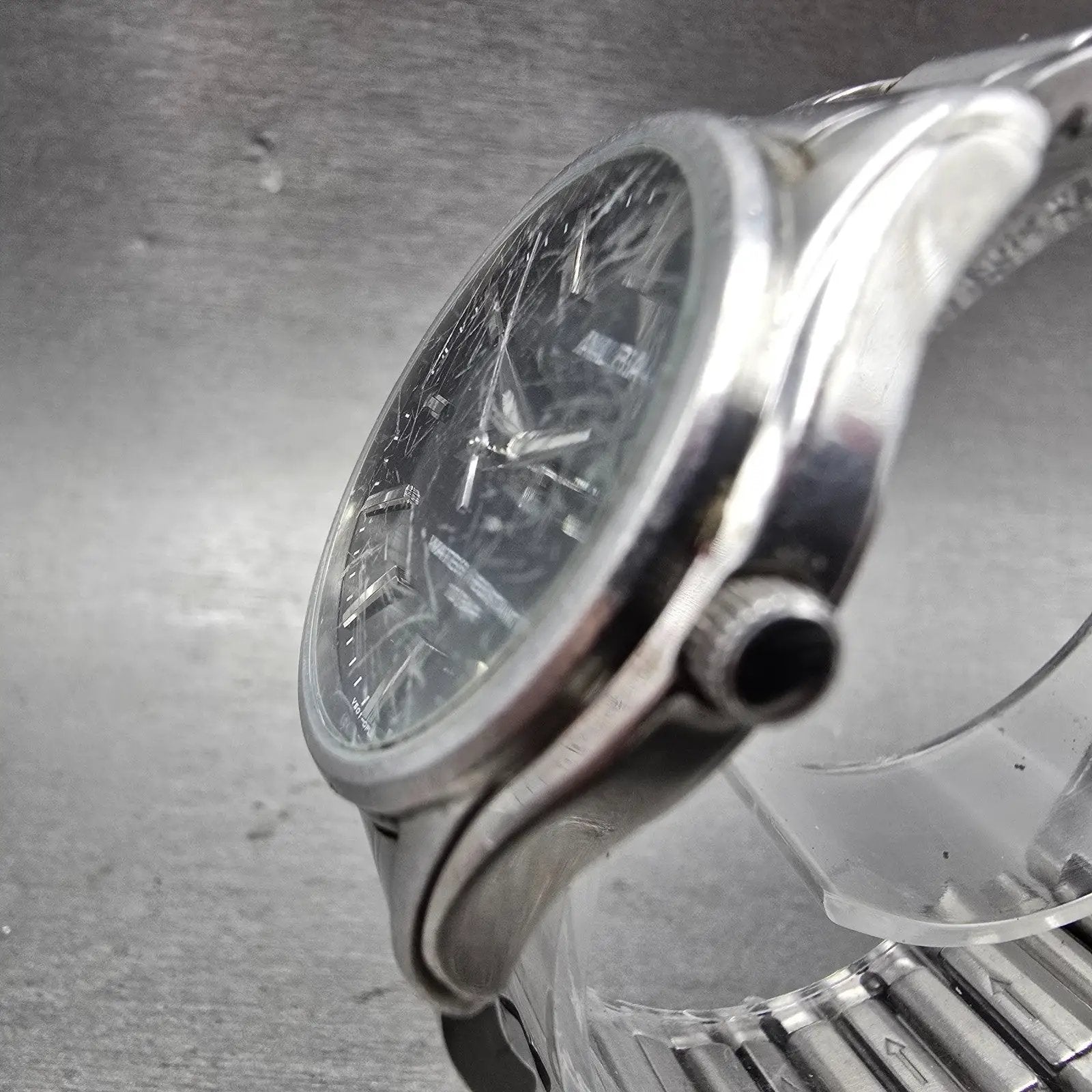 Seiko Alba Watch Men 33mm Black Dial Silver Tone Round V501-0EN0 New Battery2