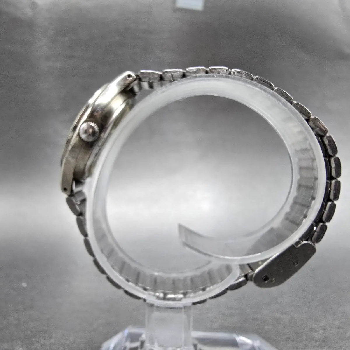 Ricoh Watch Women 26mm Silver Dial Silver Tone Date Round  New Battery7